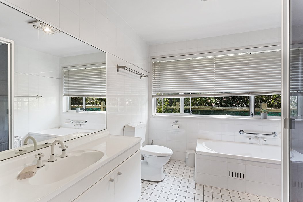 34 Kestrel Avenue SALAMANDER BAY 16