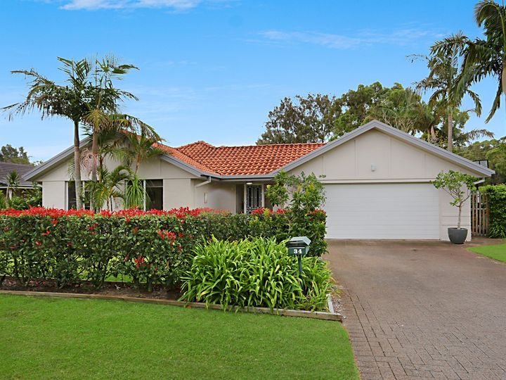 34 Kestrel Avenue SALAMANDER BAY 20