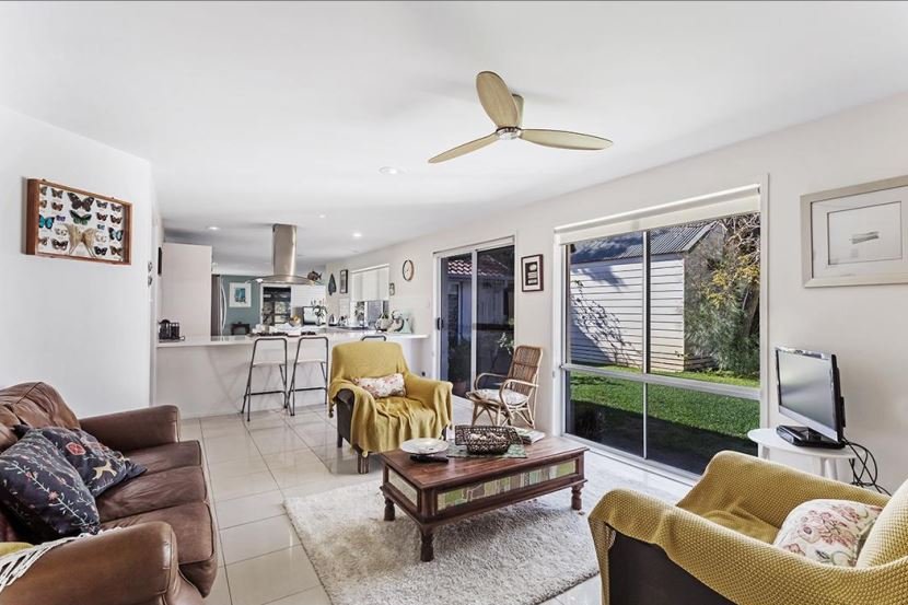 34 Kestrel Avenue SALAMANDER BAY 1