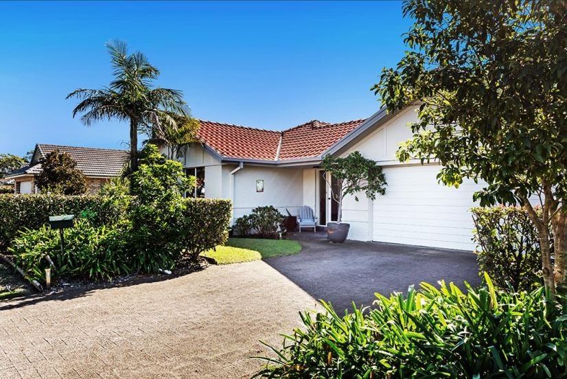 34 Kestrel Avenue SALAMANDER BAY 2