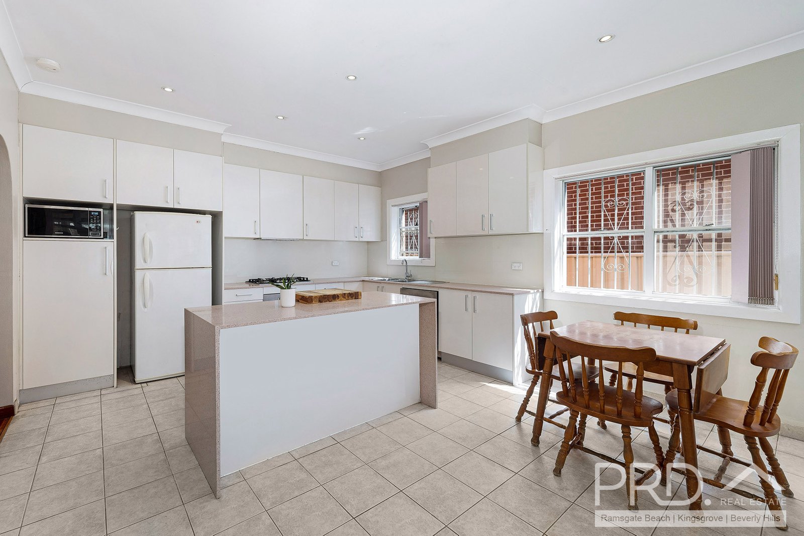 34 Kingsway  KINGSGROVE 4