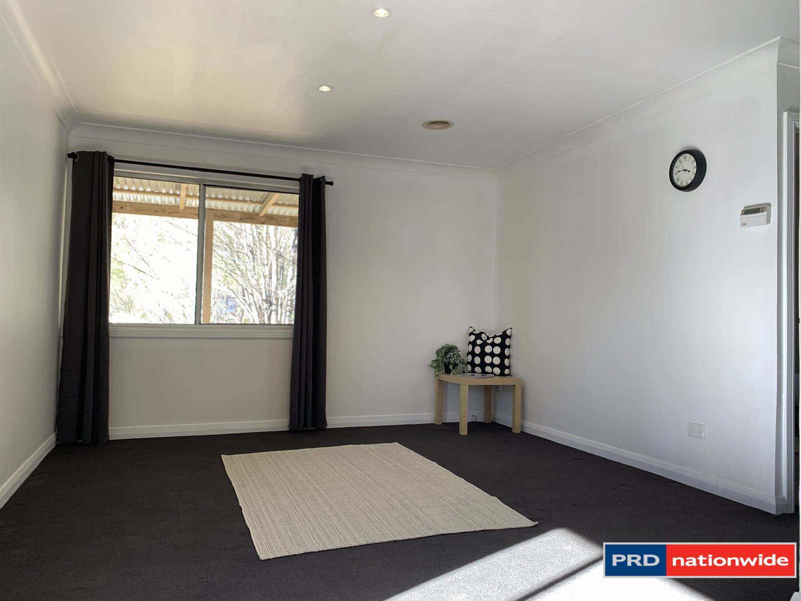 34 Kurrajong Street CAPTAINS FLAT 2
