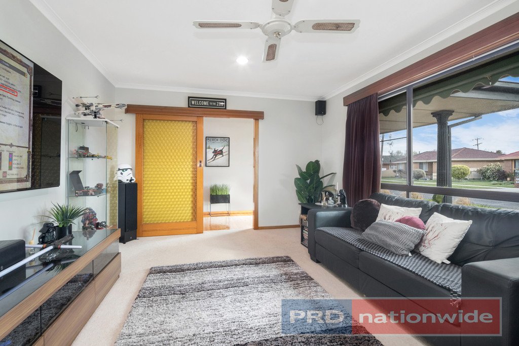 34 Lake Street WENDOUREE 5