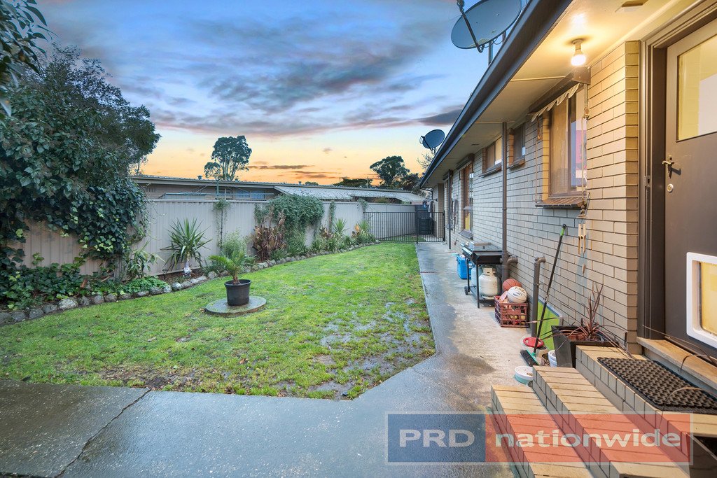 34 Lake Street WENDOUREE 14