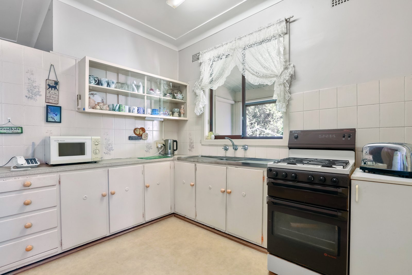 34 Lakelands Drive DAPTO 4