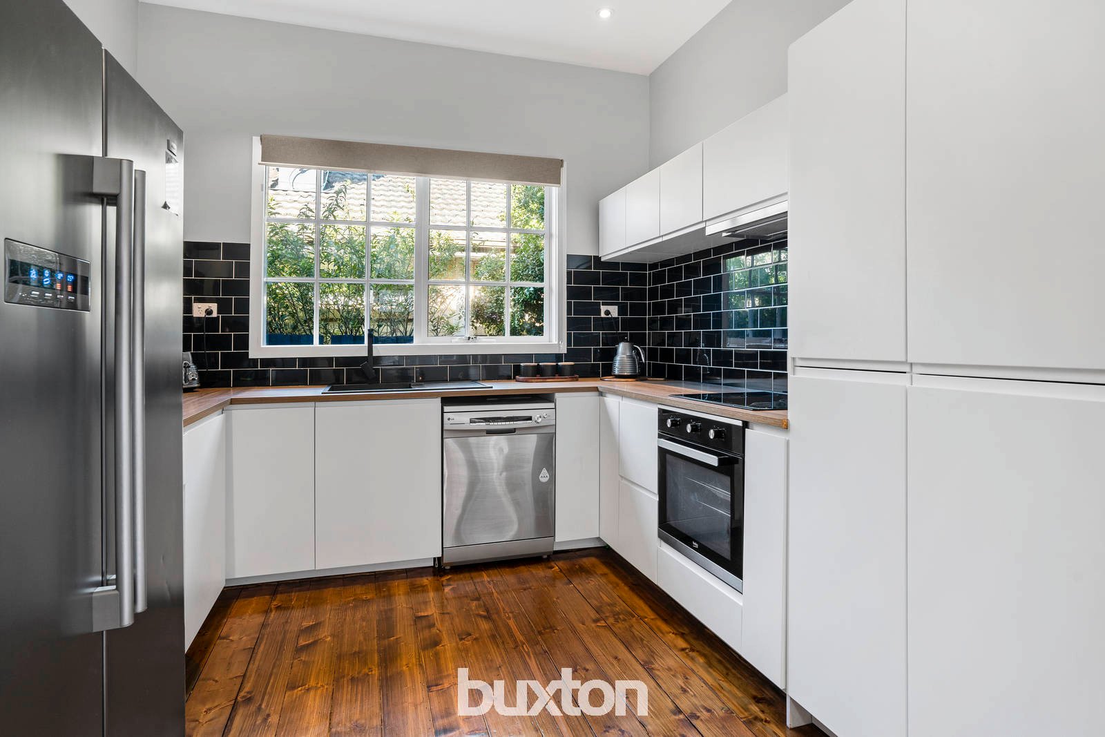 Gallery: 34 Laura Street