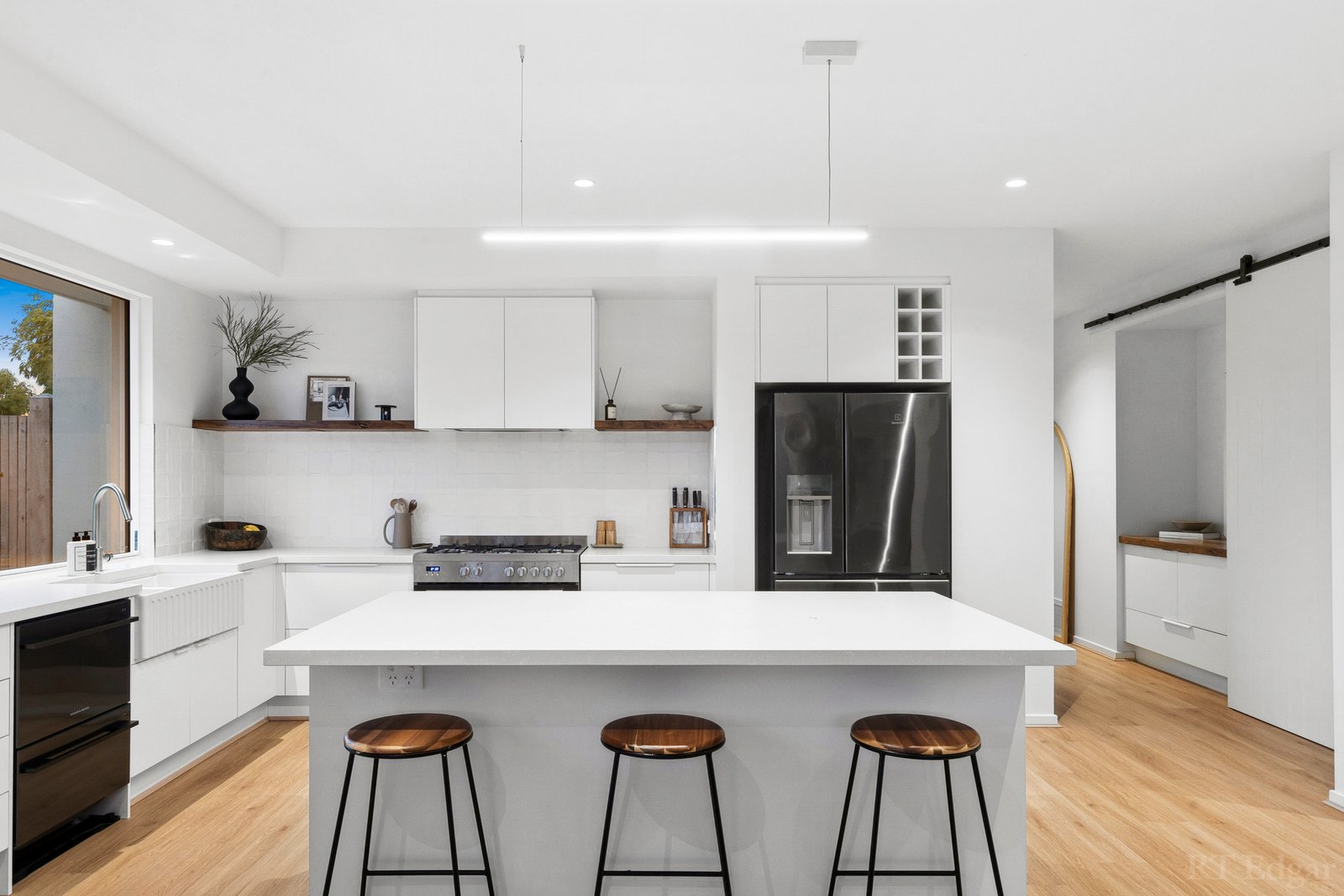 Real Estate and Property in 34 Limpet Circuit, Point Lonsdale, VIC