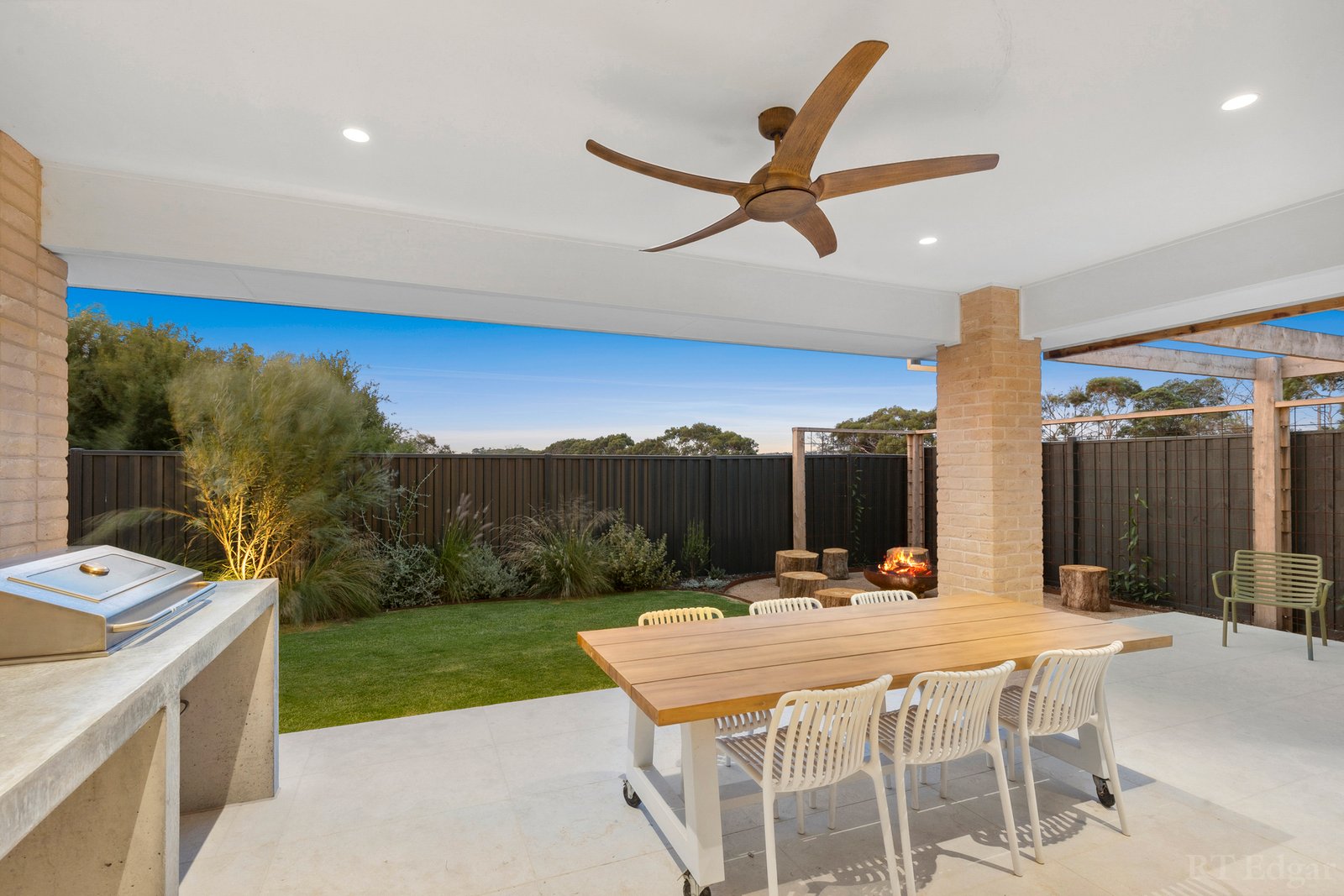 Real Estate and Property in 34 Limpet Circuit, Point Lonsdale, VIC