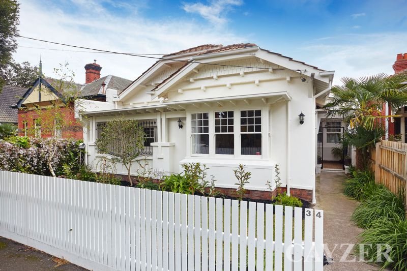 34 Loch Street, ST KILDA WEST