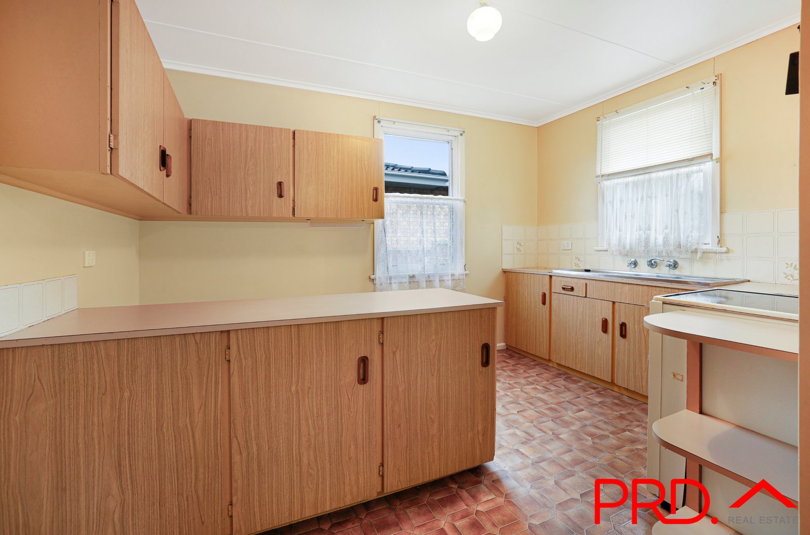34 Mack Street TAMWORTH 7