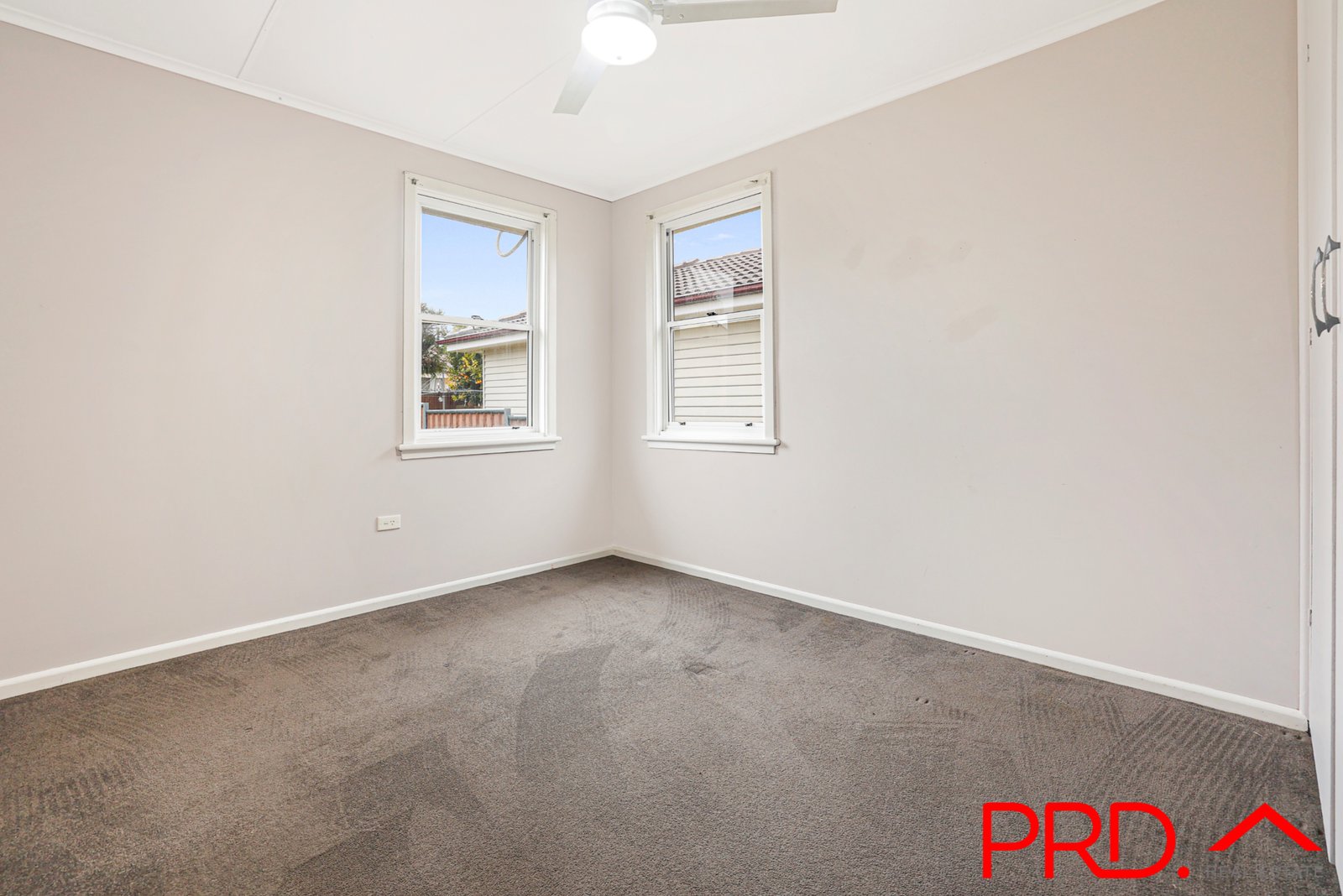 34 Mack Street TAMWORTH 13