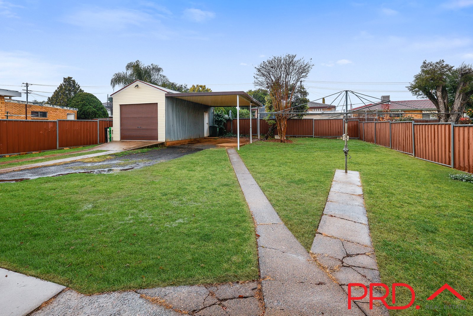 34 Mack Street TAMWORTH 16