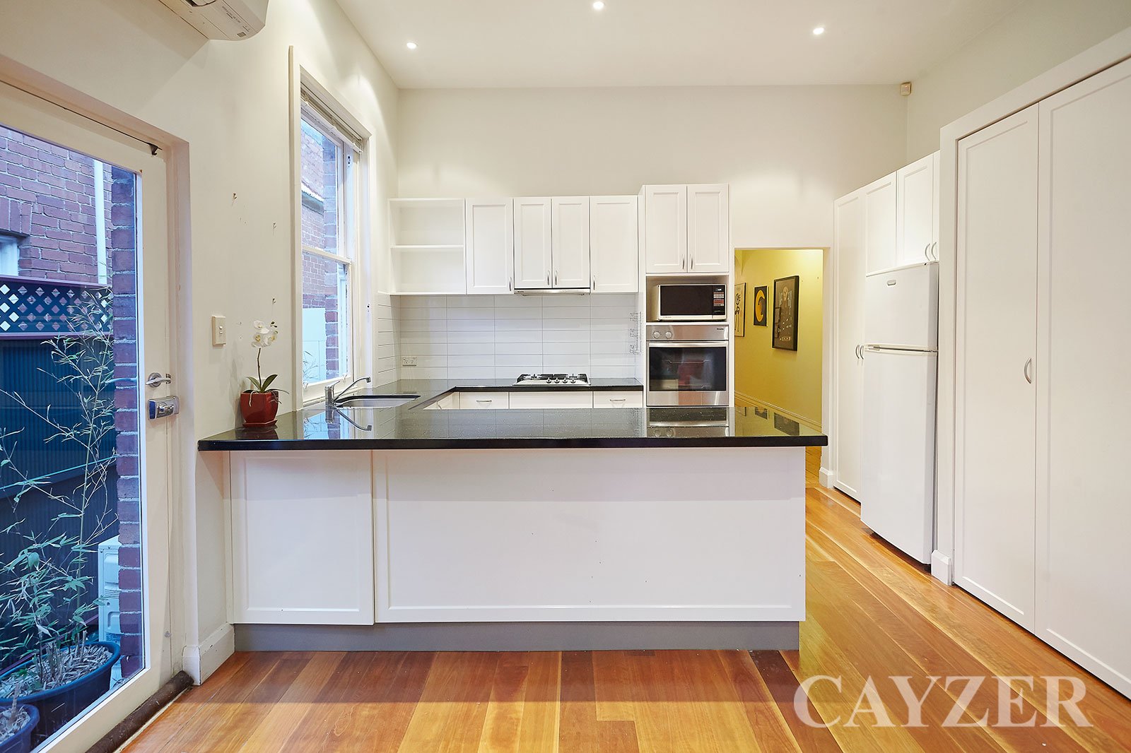 Gallery: 34 Miller Street