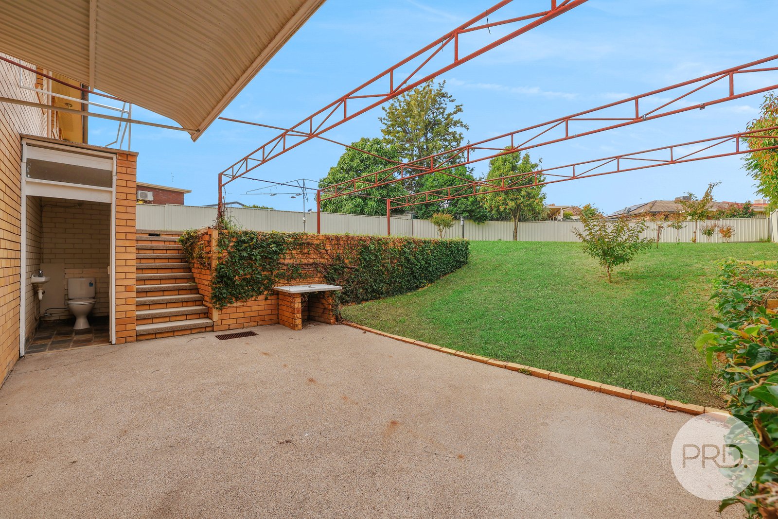 34 Minnamurra Crescent TAMWORTH 22