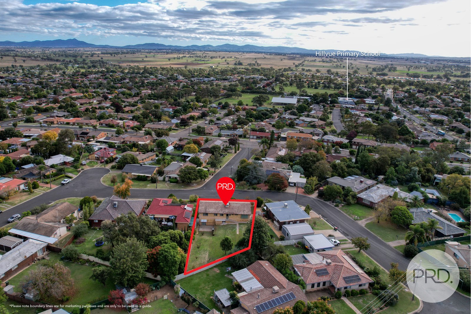 34 Minnamurra Crescent TAMWORTH 26