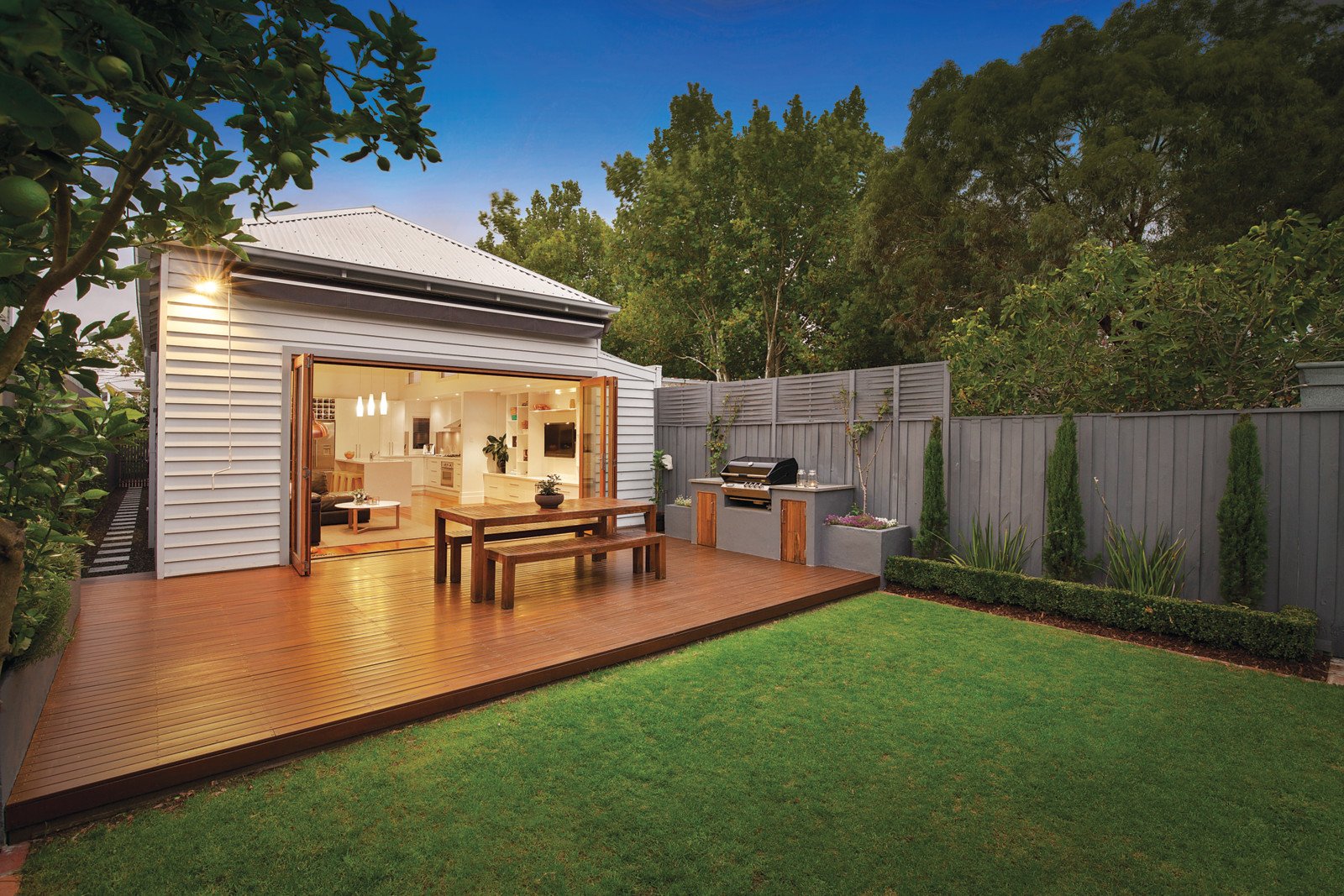 34 Moama Road, Malvern East, VIC