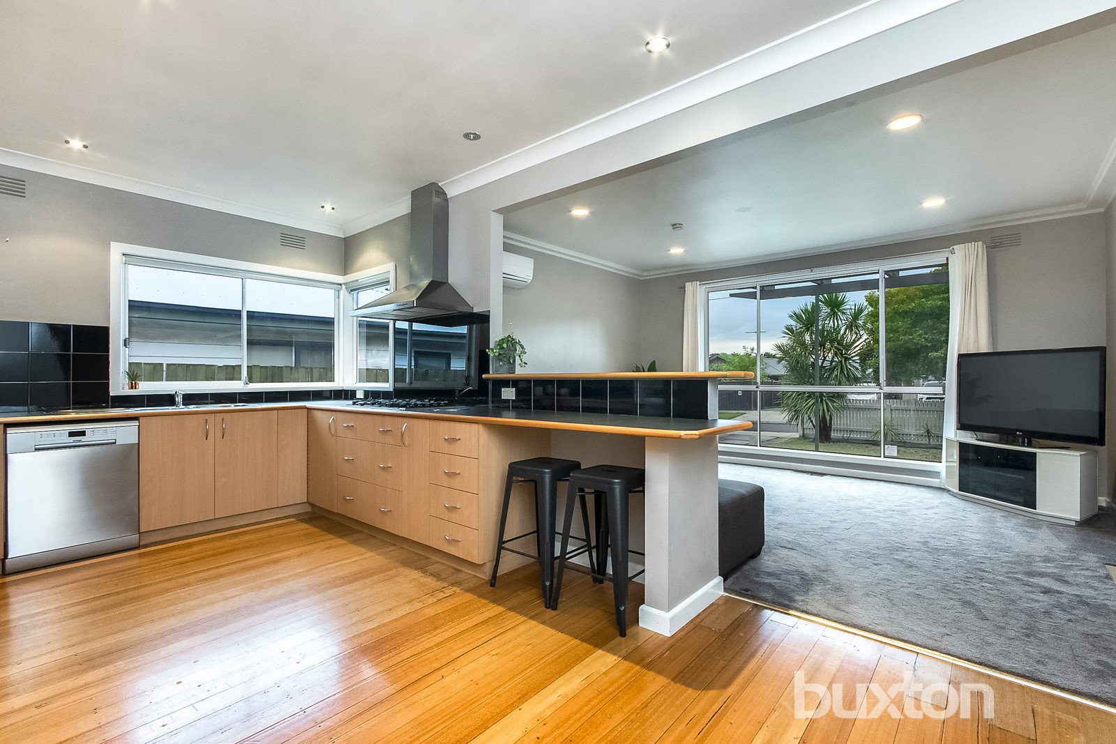 Gallery: 34 Nagle Drive
