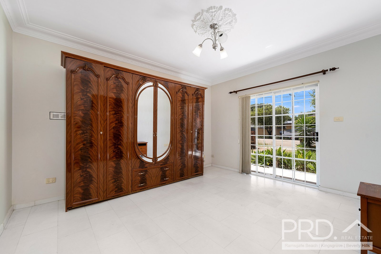 34 Napoleon Street SANS SOUCI 2