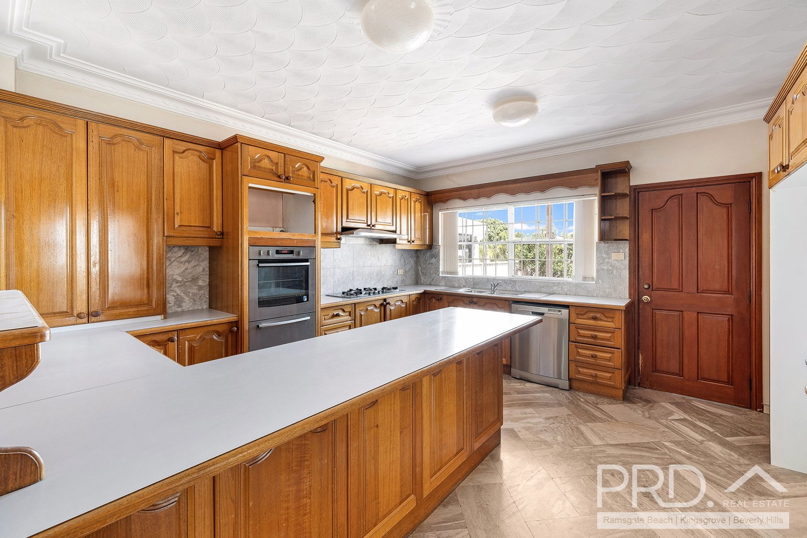 34 Napoleon Street SANS SOUCI 6