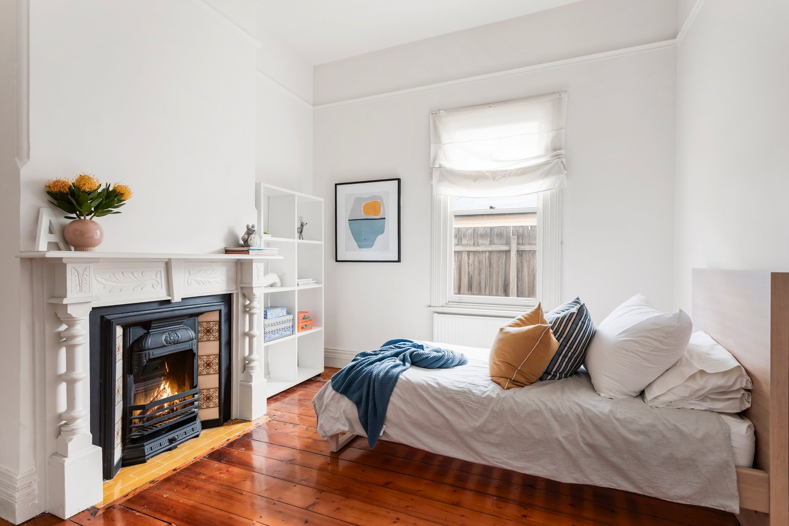 Real Estate and Property in 34 Oak Grove, Ripponlea, VIC