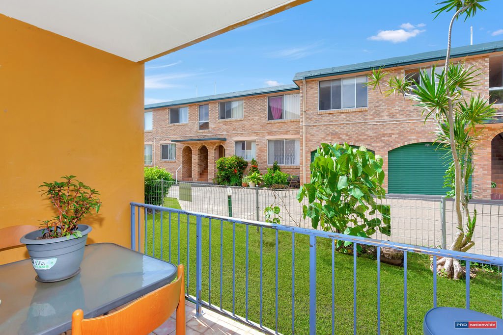 3/4 Oceanic Drive MERMAID WATERS 8