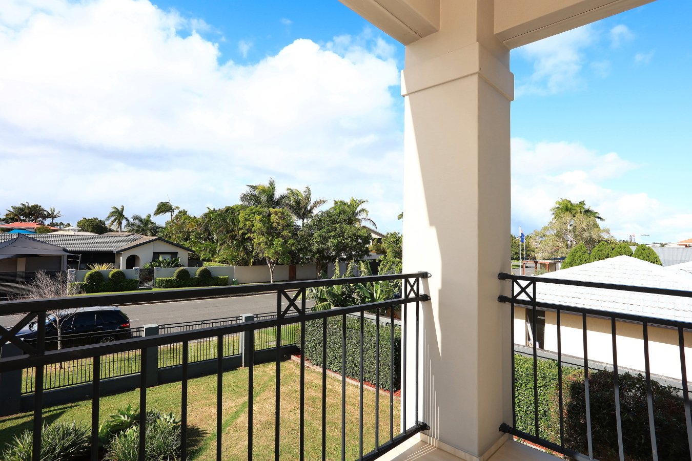 34 O'Grady Drive PARADISE POINT 13