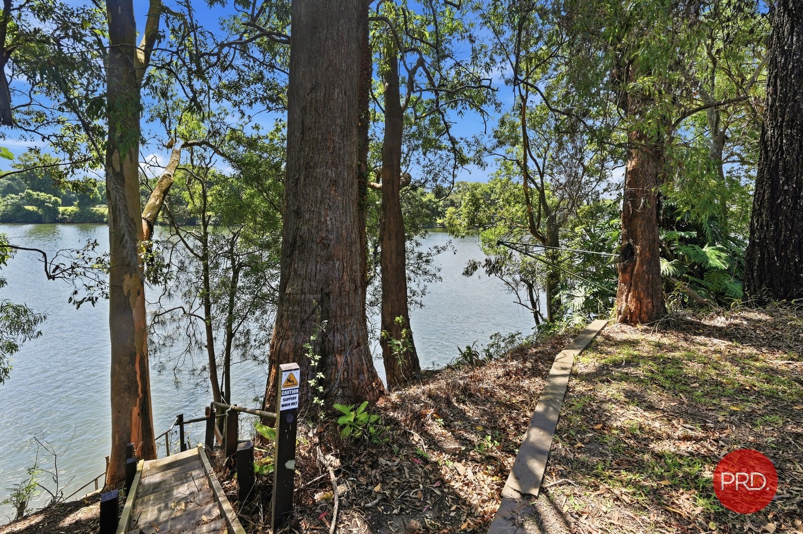 34 Old Pacific Highway RALEIGH 21