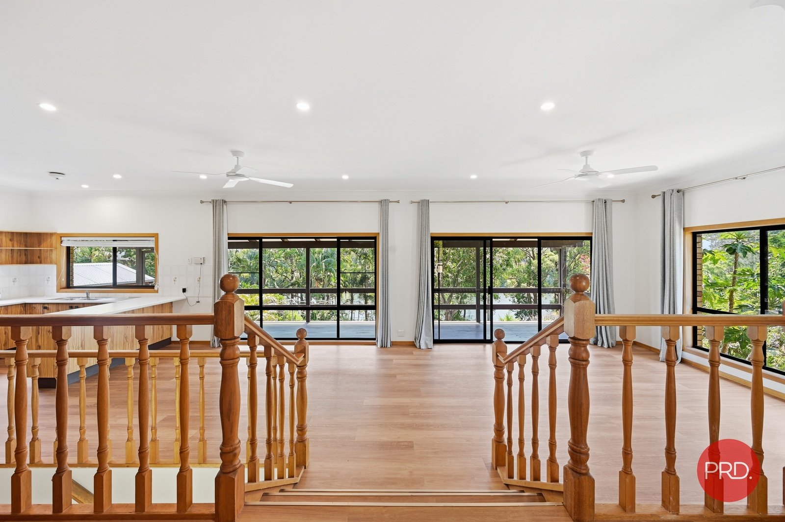 34 Old Pacific Highway RALEIGH 9