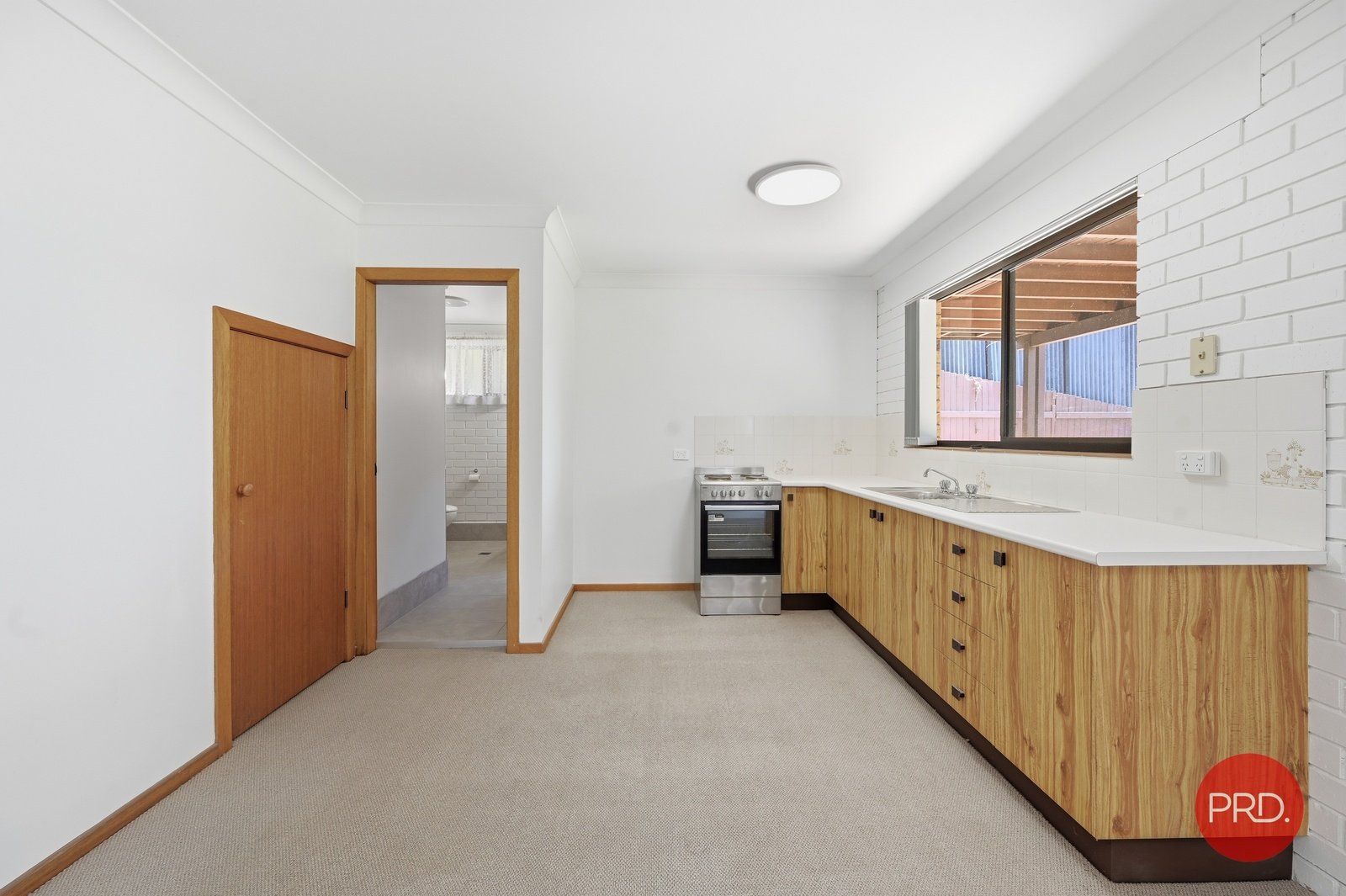 34 Old Pacific Highway RALEIGH 18