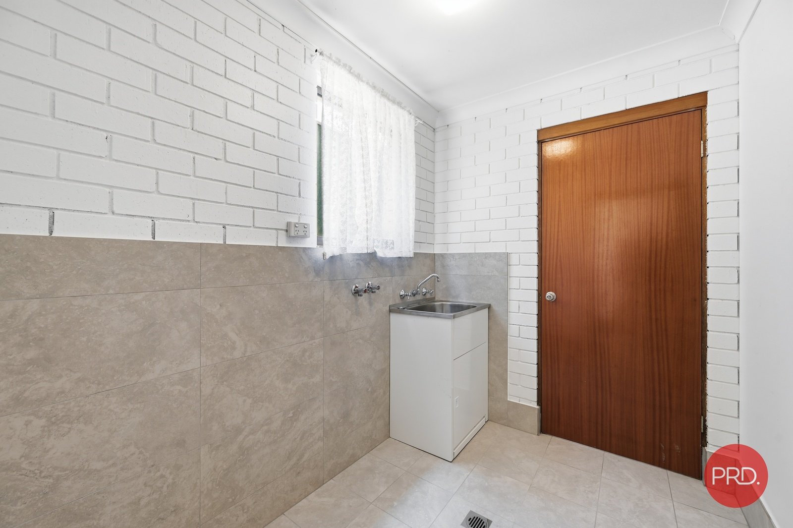 34 Old Pacific Highway RALEIGH 22