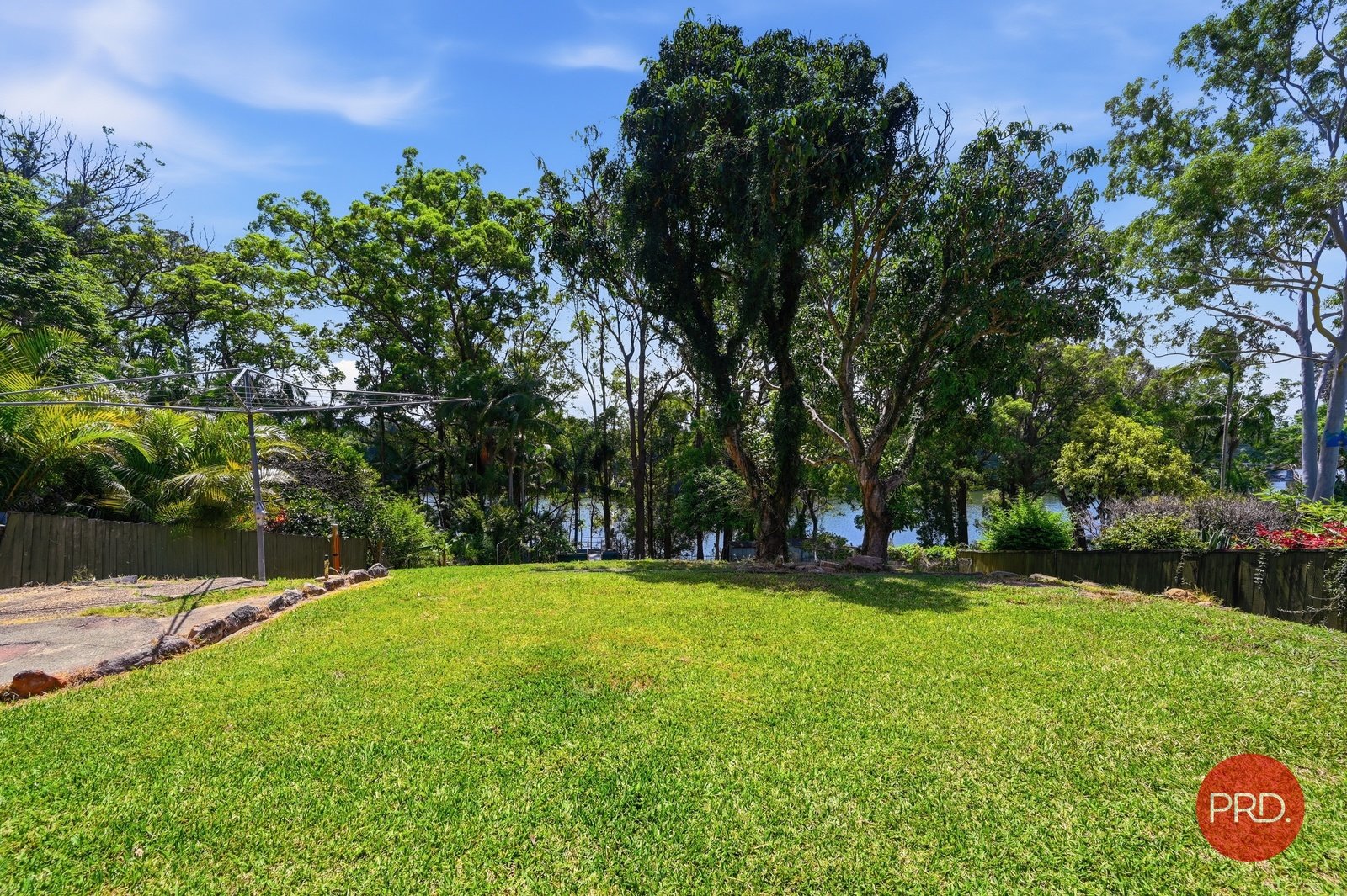 34 Old Pacific Highway RALEIGH 24