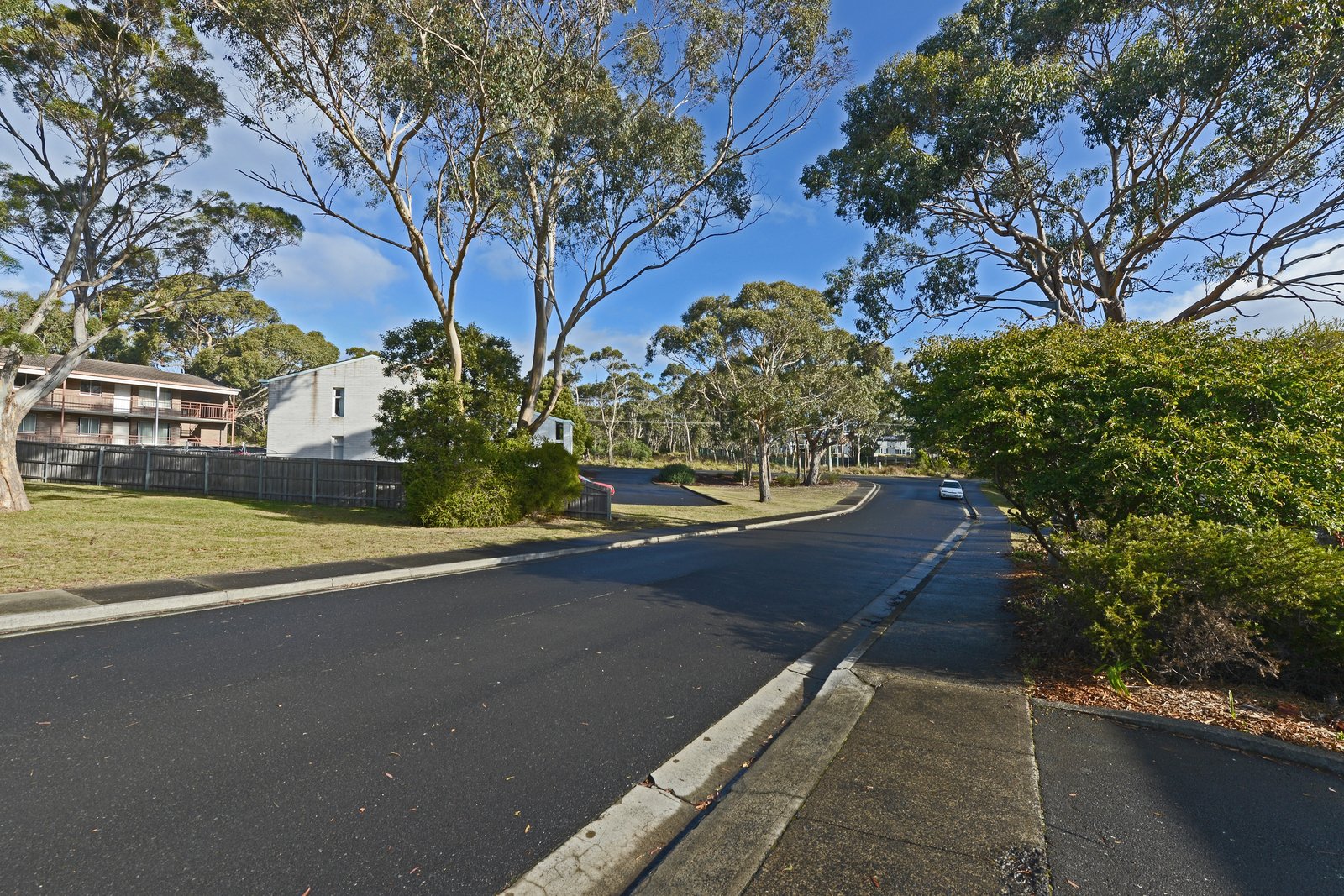 3/4 Onslow Place MOUNT NELSON 8