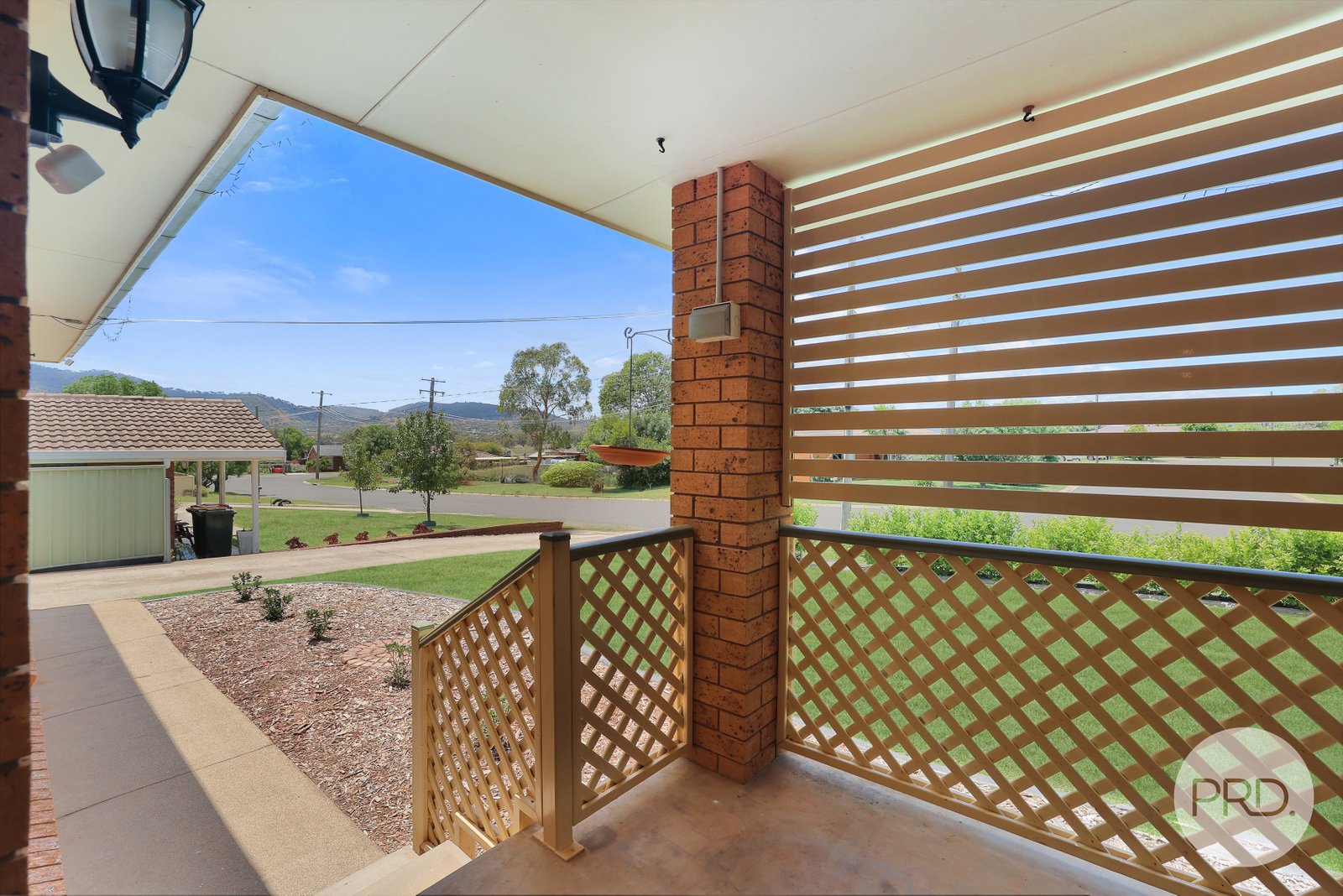 34 Osprey Way TAMWORTH 4