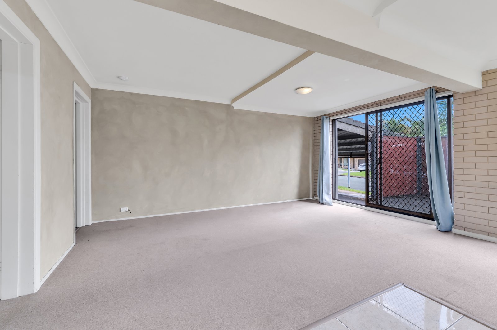 34 Parasol Street ASHMORE 17