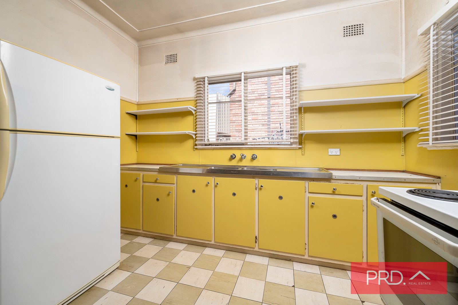 34 Peel Street CANLEY HEIGHTS 8