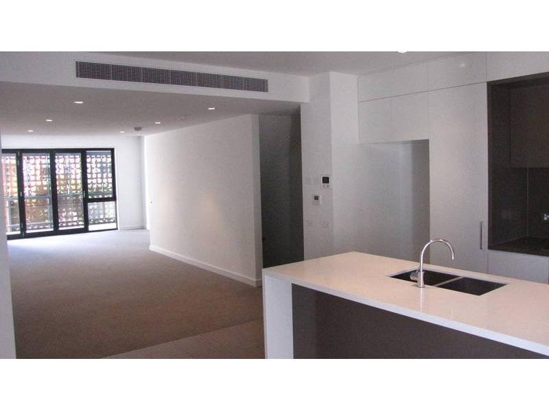Gallery: 34 Pickles Street