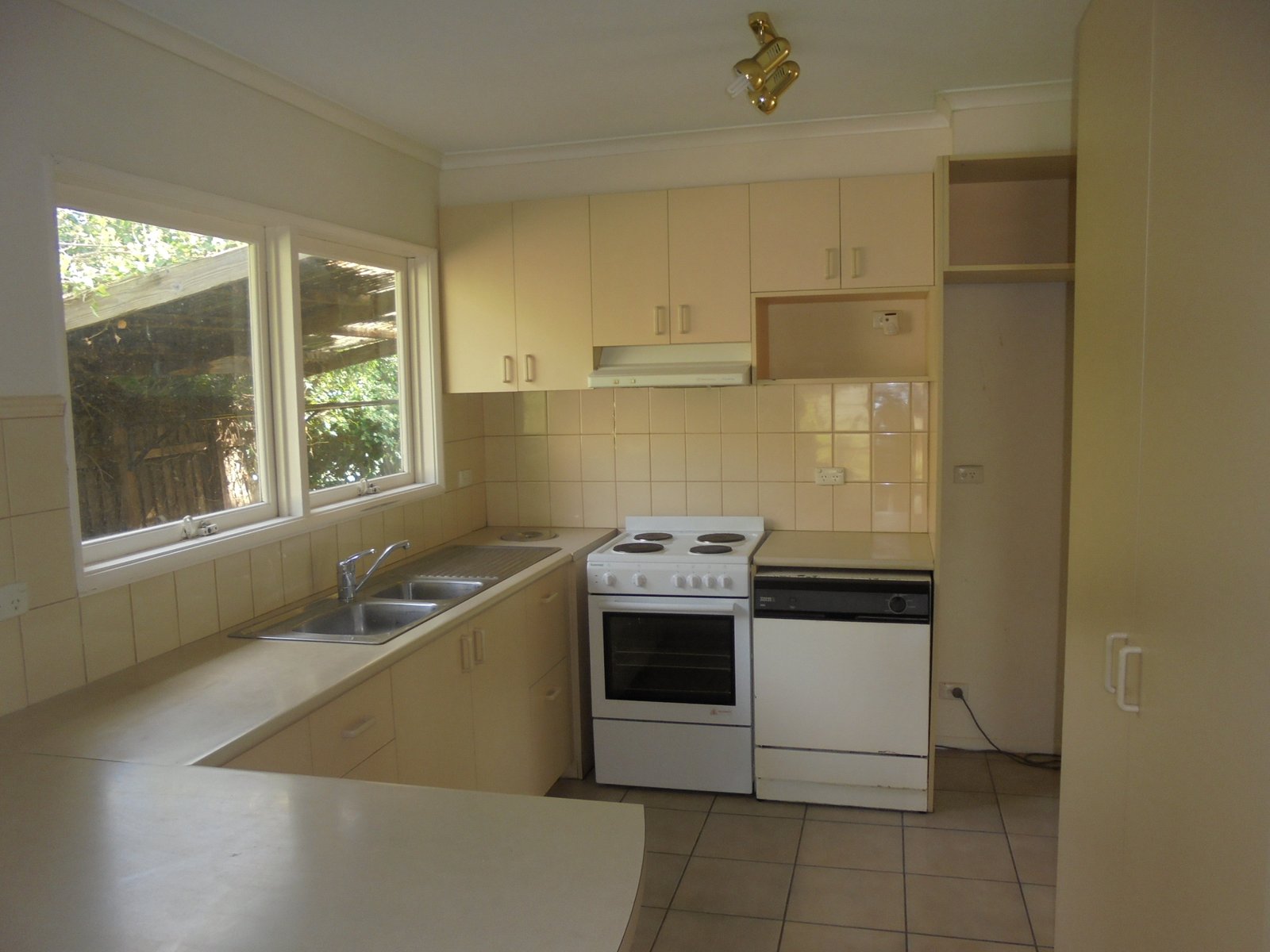 Gallery: 34 Portsmouth Street
