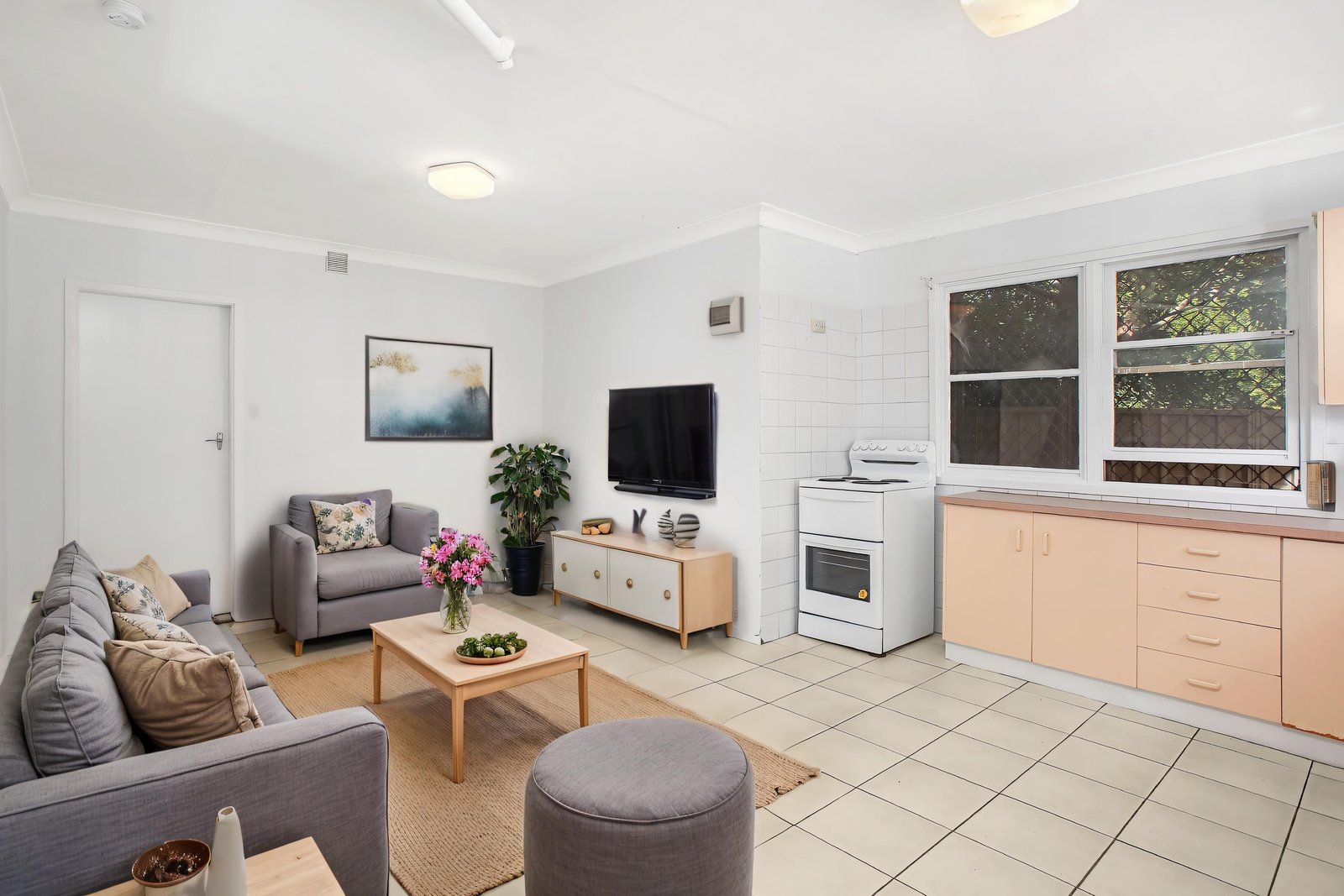 3/4 Prince Edward Drive DAPTO 2