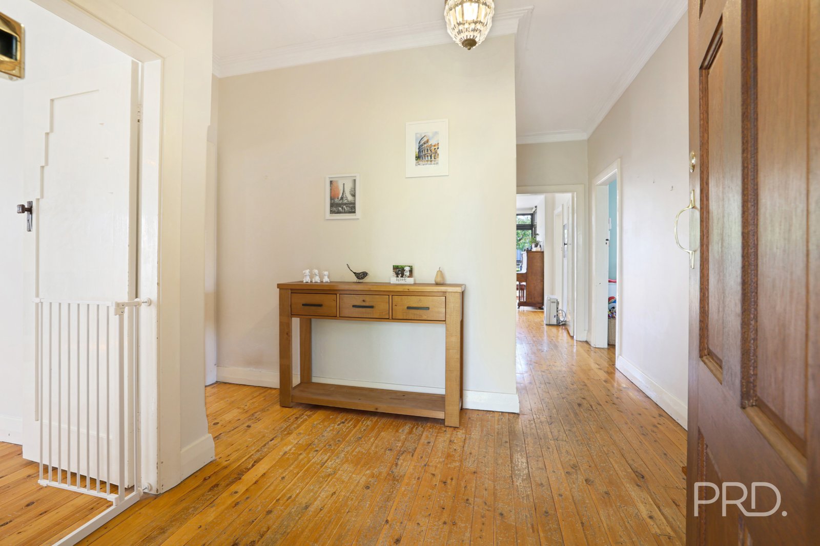 34 Raglan Street EAST TAMWORTH 4