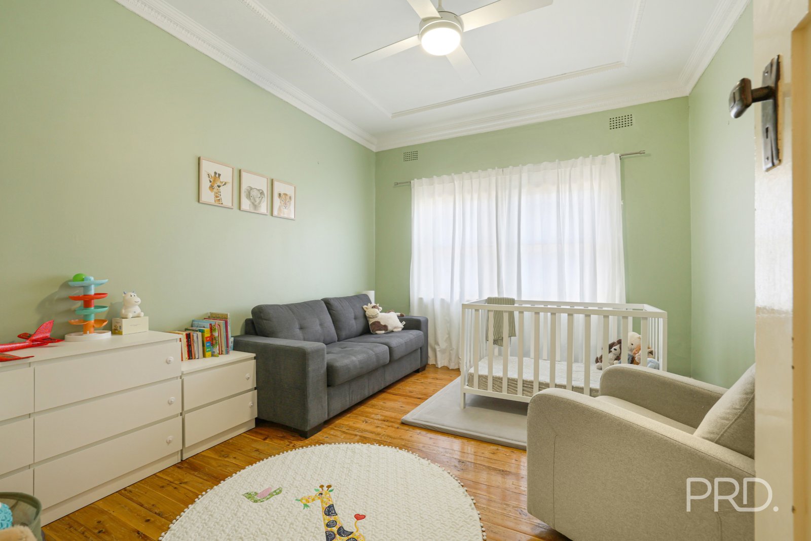 34 Raglan Street EAST TAMWORTH 15