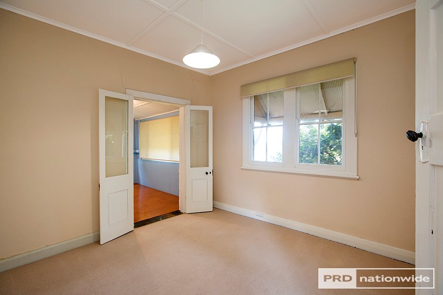 34 Rawson Avenue TAMWORTH 2