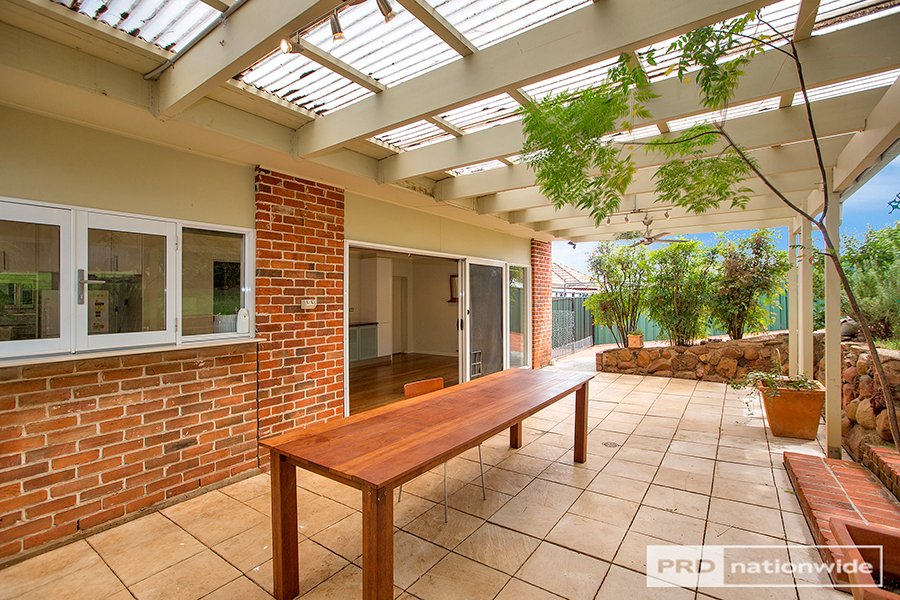34 Rawson Avenue TAMWORTH 12