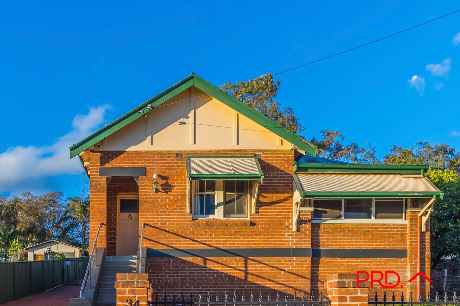 34 Rawson Avenue TAMWORTH 1