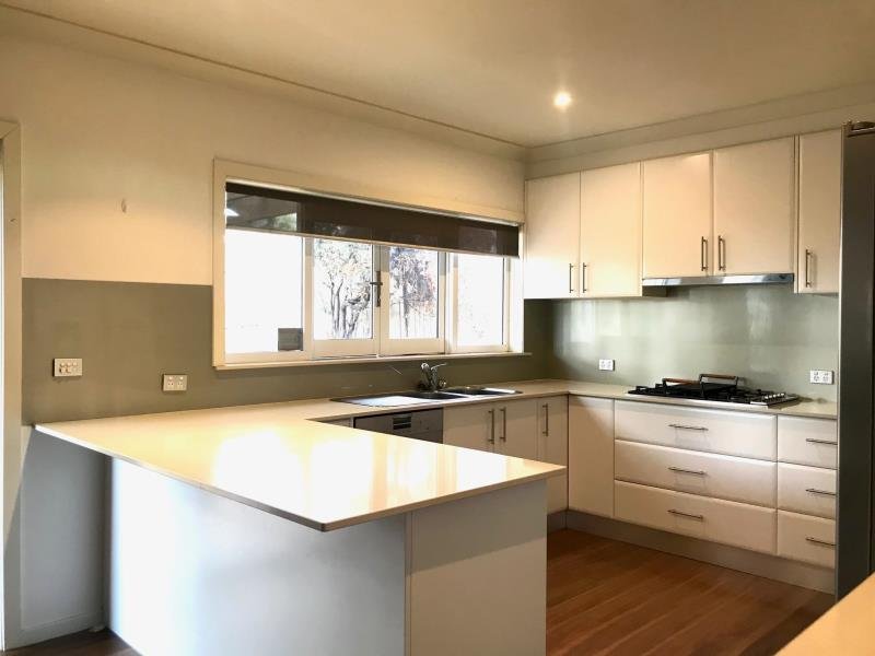 34 Rawson Avenue TAMWORTH 4