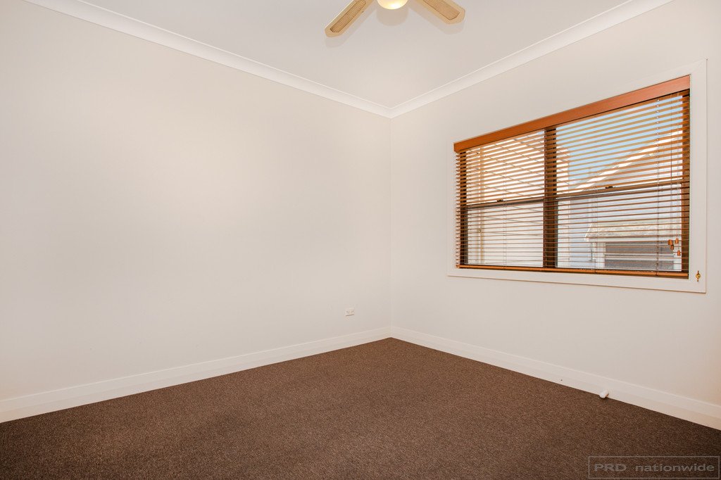 34 Raymond Terrace Road EAST MAITLAND 17