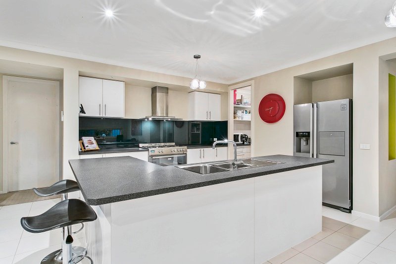 34 Regent Street STRATHFIELDSAYE 3