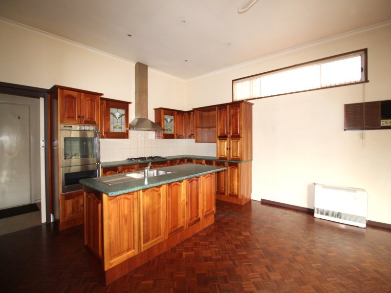 Gallery: 34 Rennison Street