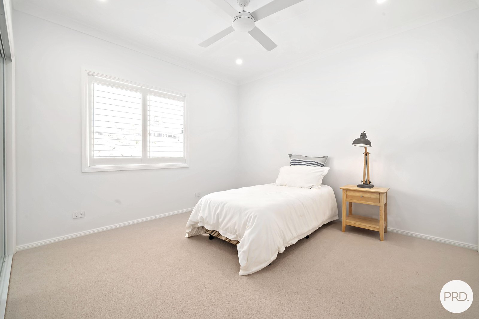 34 Ridgeview Drive,  SALAMANDER BAY 13