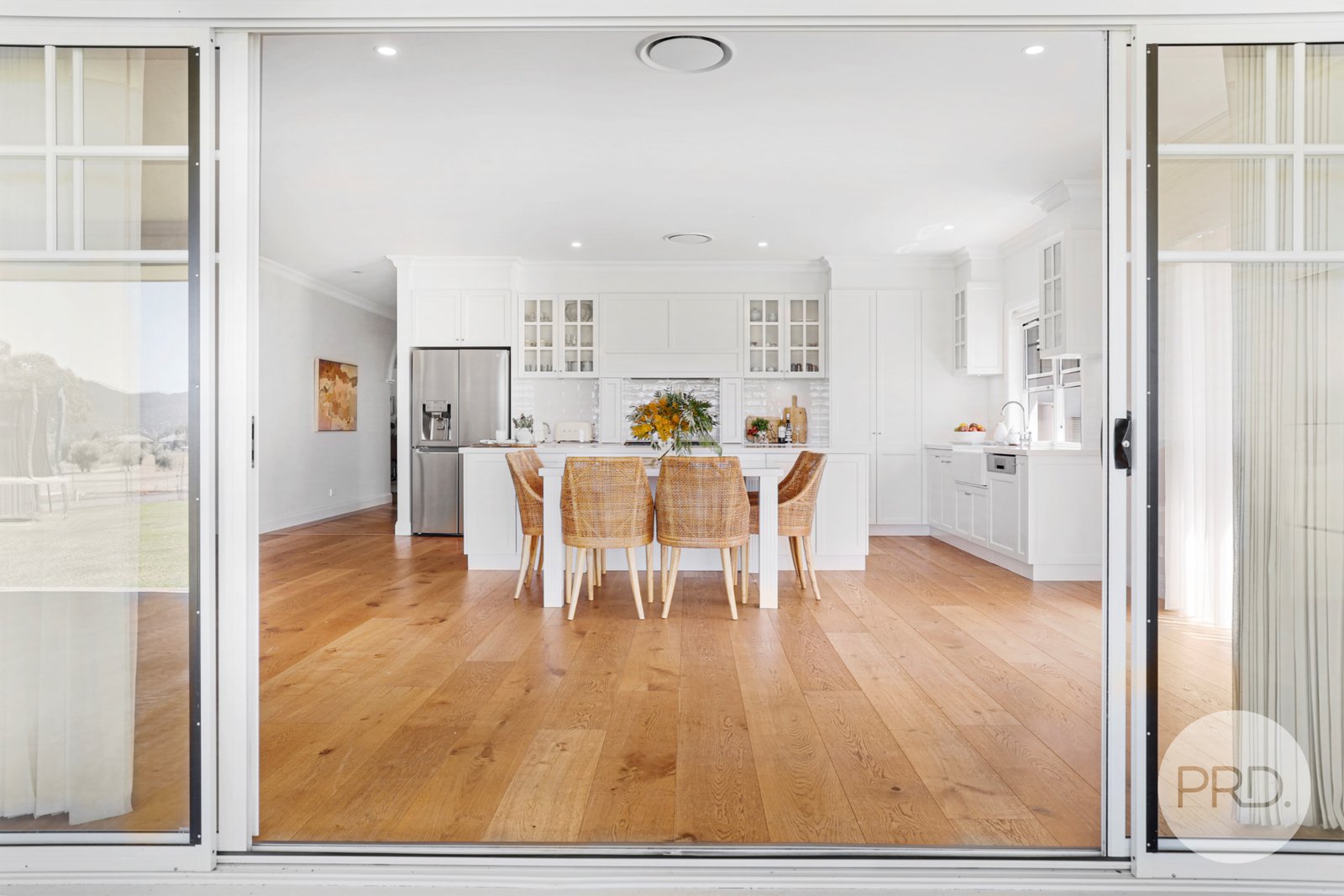 34 Rodeo Drive TAMWORTH 10