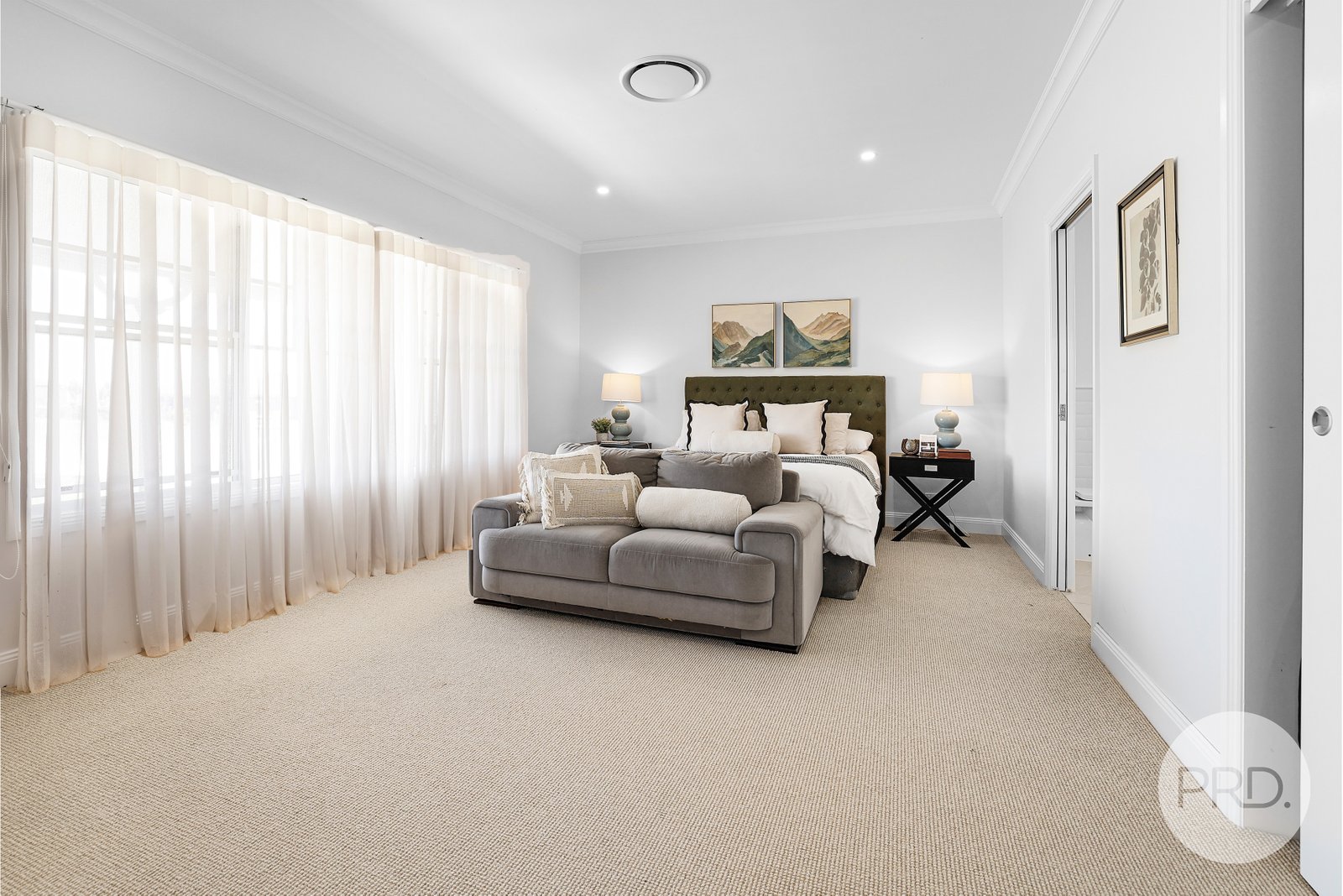 34 Rodeo Drive TAMWORTH 13